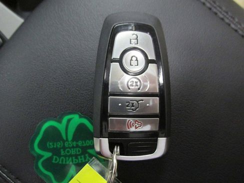 New 2024 Ford Edge SEL w/ Convenience Package image 43