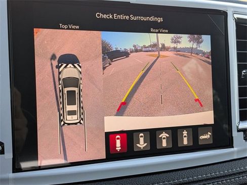 New 2026 Chrysler Pacifica Limited image 21