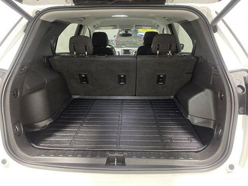 Used 2019 Chevrolet Equinox LT FWD image 13