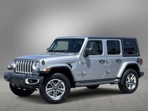 Used 2020 Jeep Wrangler Unlimited Sahara image 1