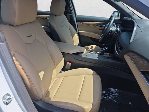 Certified 2025 Cadillac CT5 Premium Luxury w/ Sun And Sound Package AWD/4WD image 10