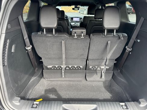 New 2026 Chrysler Pacifica Select FWD image 17