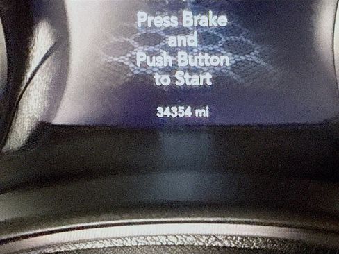 Used 2023 Dodge Charger SXT w/ Plus Group image 16