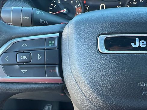 Used 2023 Jeep Compass Trailhawk image 19