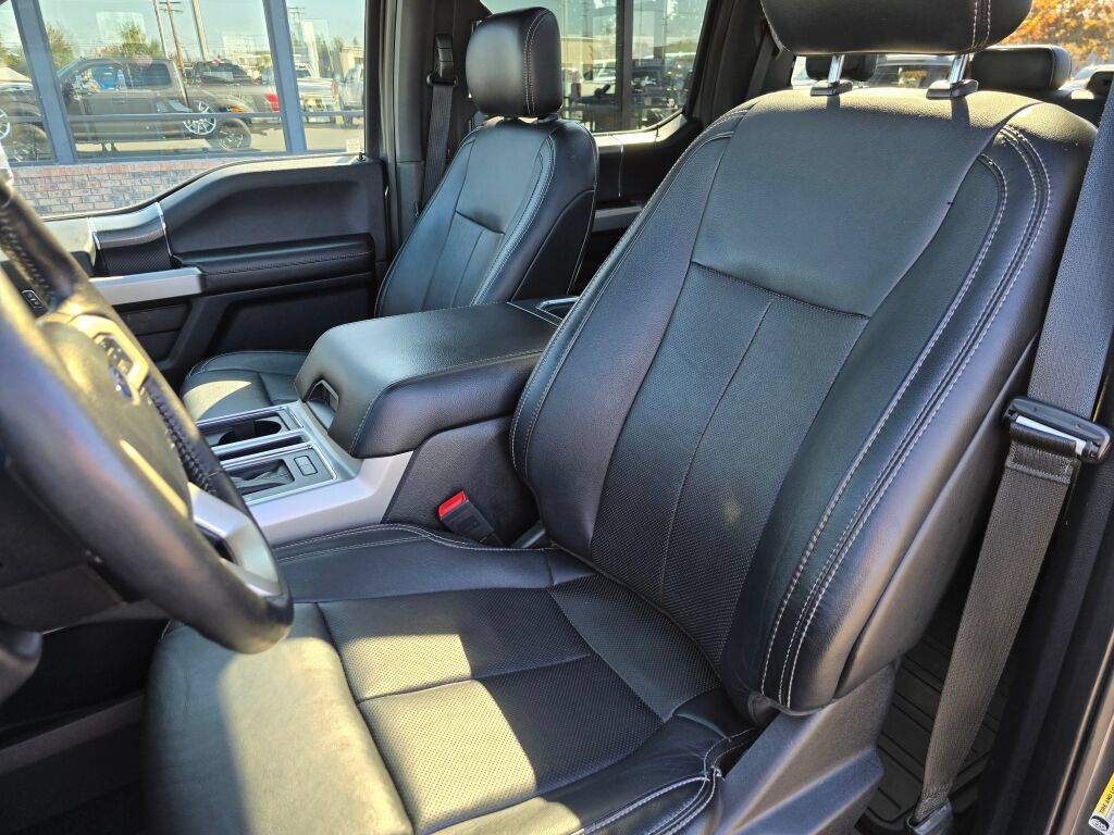 Used 2019 Ford F150 Lariat w/ Equipment Group 502A Luxury AWD/4WD image 18
