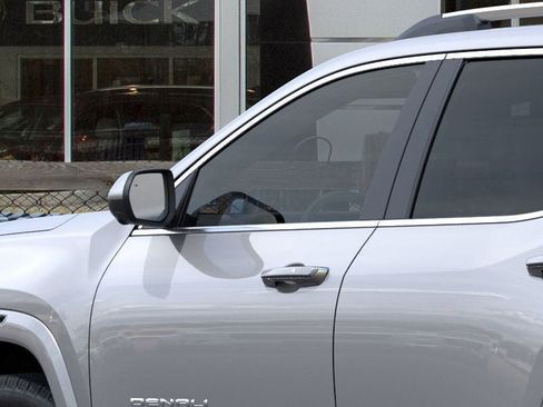 New 2026 GMC Terrain Denali w/ LPO, Floor Liner Package image 12