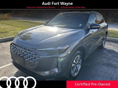 Used 2025 Audi Q5 Premium w/ Convenience Package