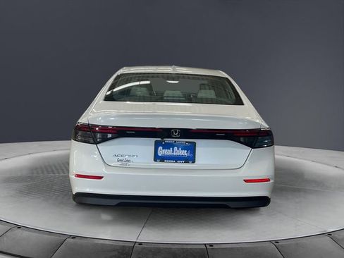 Certified 2023 Honda Accord LX image 4