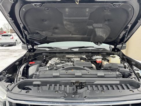 Used 2023 GMC Sierra 2500 AT4 w/ AT4 Premium Plus Package image 32