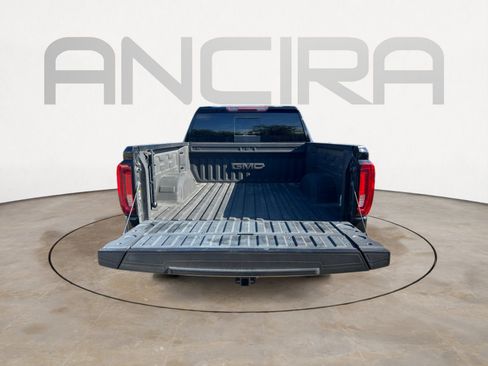 Used 2019 GMC Sierra 1500 SLT image 12