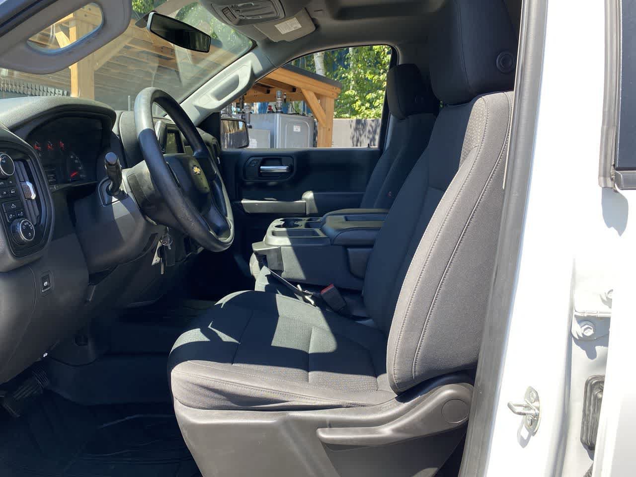 Used 2020 Chevrolet Silverado 1500 Custom w/ Custom Value Package AWD/4WD image 13