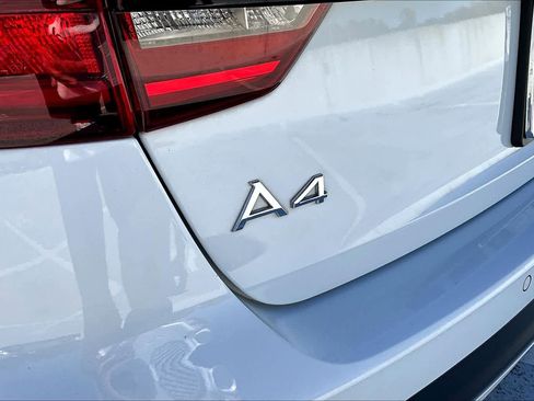 Used 2019 Audi A4 2.0T allroad Premium Plus w/ Premium Plus Package image 29