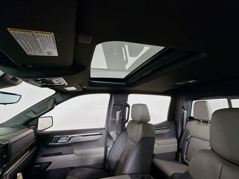 New 2026 Chevrolet Silverado 1500 ZR2 AWD/4WD image 25