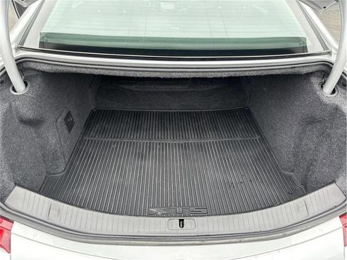 Used 2018 Cadillac XTS Premium Luxury image 19