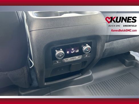 New 2026 GMC Acadia Elevation w/ Black Edition AWD/4WD image 33