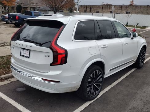 New 2026 Volvo XC90 B6 Plus w/ Protection Package image 8