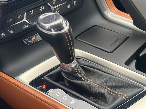 Used 2019 Chevrolet Corvette Stingray Coupe image 19