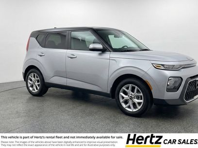 Used 2025 Kia Soul LX w/ LX Technology Package