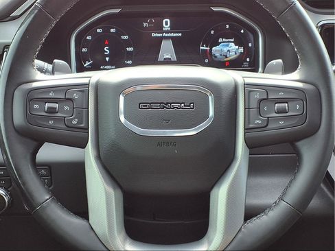 Used 2023 GMC Sierra 1500 Denali AWD/4WD image 17