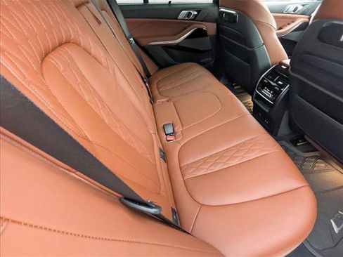 Used 2026 BMW X5 sDrive40i w/ Executive Package RWD image 18