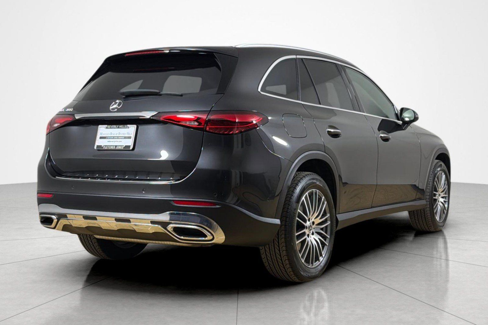 Used 2026 Mercedes-Benz GLC 300 image 5