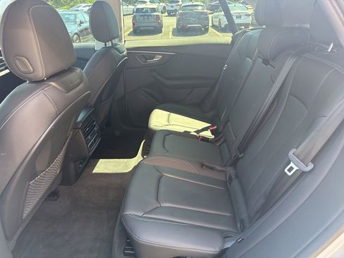 Used 2023 Audi Q8 Premium w/ Convenience Package AWD/4WD image 50