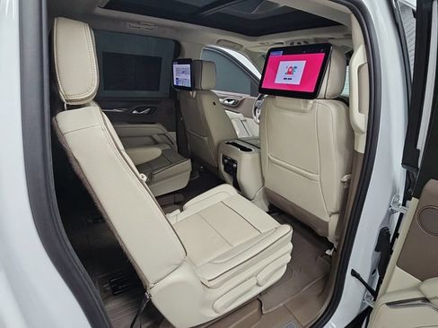 Certified 2023 GMC Yukon XL Denali w/ Denali Reserve Package RWD image 42