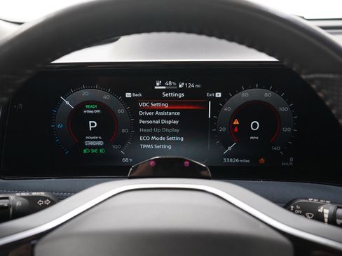 Used 2023 Nissan Ariya image 24