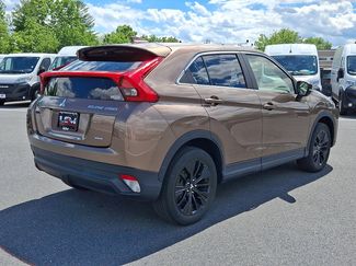 Used 2018 Mitsubishi Eclipse Cross LE AWD/4WD video 5