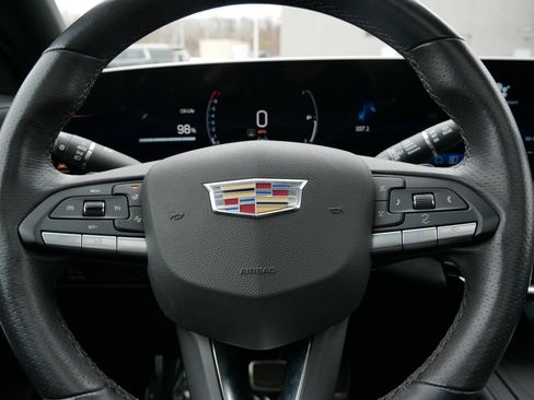 Used 2024 Cadillac XT4 Sport image 25