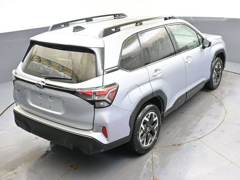Used 2025 Subaru Forester Premium AWD/4WD image 49
