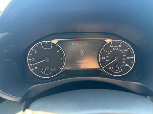 Used 2020 Nissan Altima 2.5 SR w/ Premium Package FWD image 14