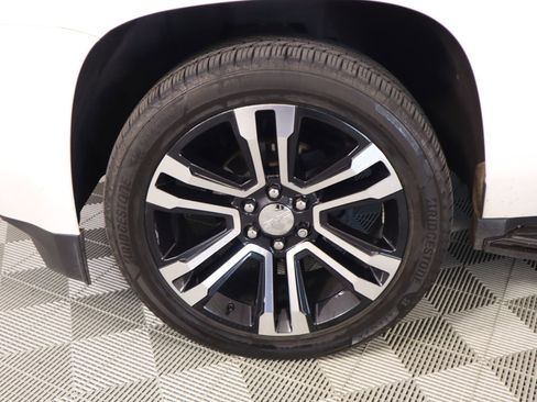 Used 2020 GMC Yukon SLT w/ Open Road Package image 21