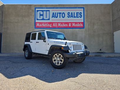 Used 2017 Jeep Wrangler Unlimited Rubicon w/ Connectivity Group