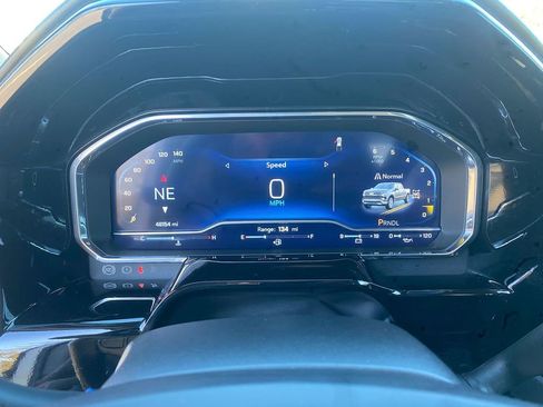 Used 2022 Chevrolet Silverado 1500 LT image 18