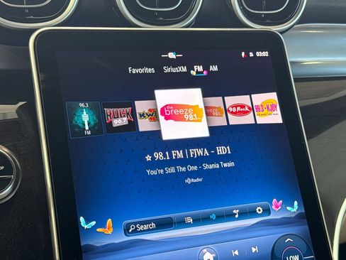 New 2026 Mercedes-Benz GLC 300 image 18