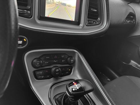 Used 2022 Dodge Challenger GT w/ Driver Convenience Group image 15