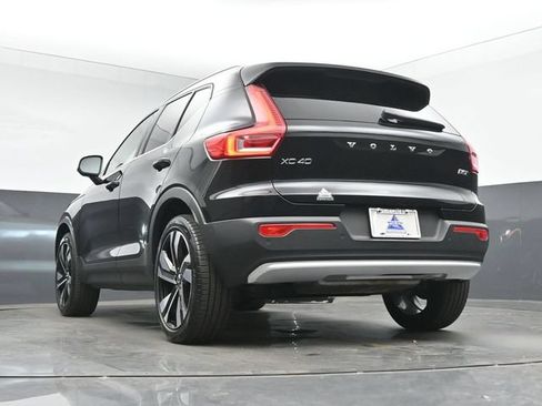 Used 2023 Volvo XC40 B5 Plus w/ Protection Package Premier AWD/4WD image 42