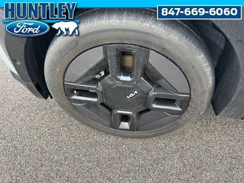 Used 2024 Kia EV9 GT-Line image 8