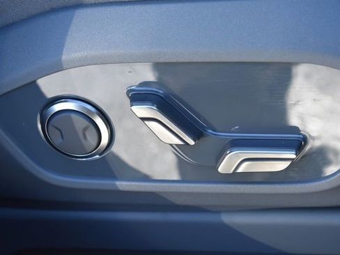 New 2026 Kia EV9 Light image 13