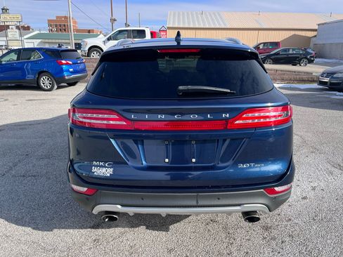 Used 2017 Lincoln MKC Reserve image 4