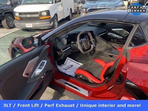 Used 2021 Chevrolet Corvette Stingray Premium Conv w/ Battery Protection Package image 18
