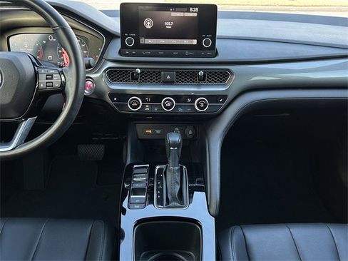 Certified 2024 Acura Integra image 17