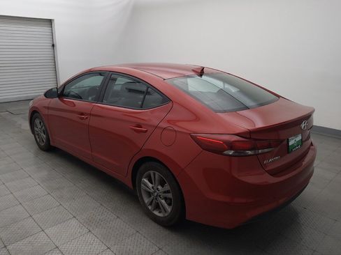 Used 2018 Hyundai Elantra SEL FWD image 5