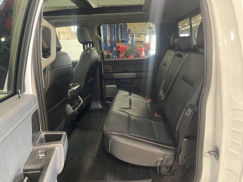 Used 2022 Ford F150 Lariat w/ Equipment Group 502A High image 20