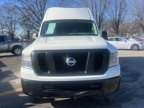 Used 2019 Nissan NV 2500 S image 2