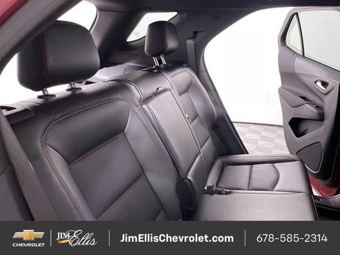 Certified 2022 Chevrolet Equinox RS w/ RS Leather Package FWD image 4