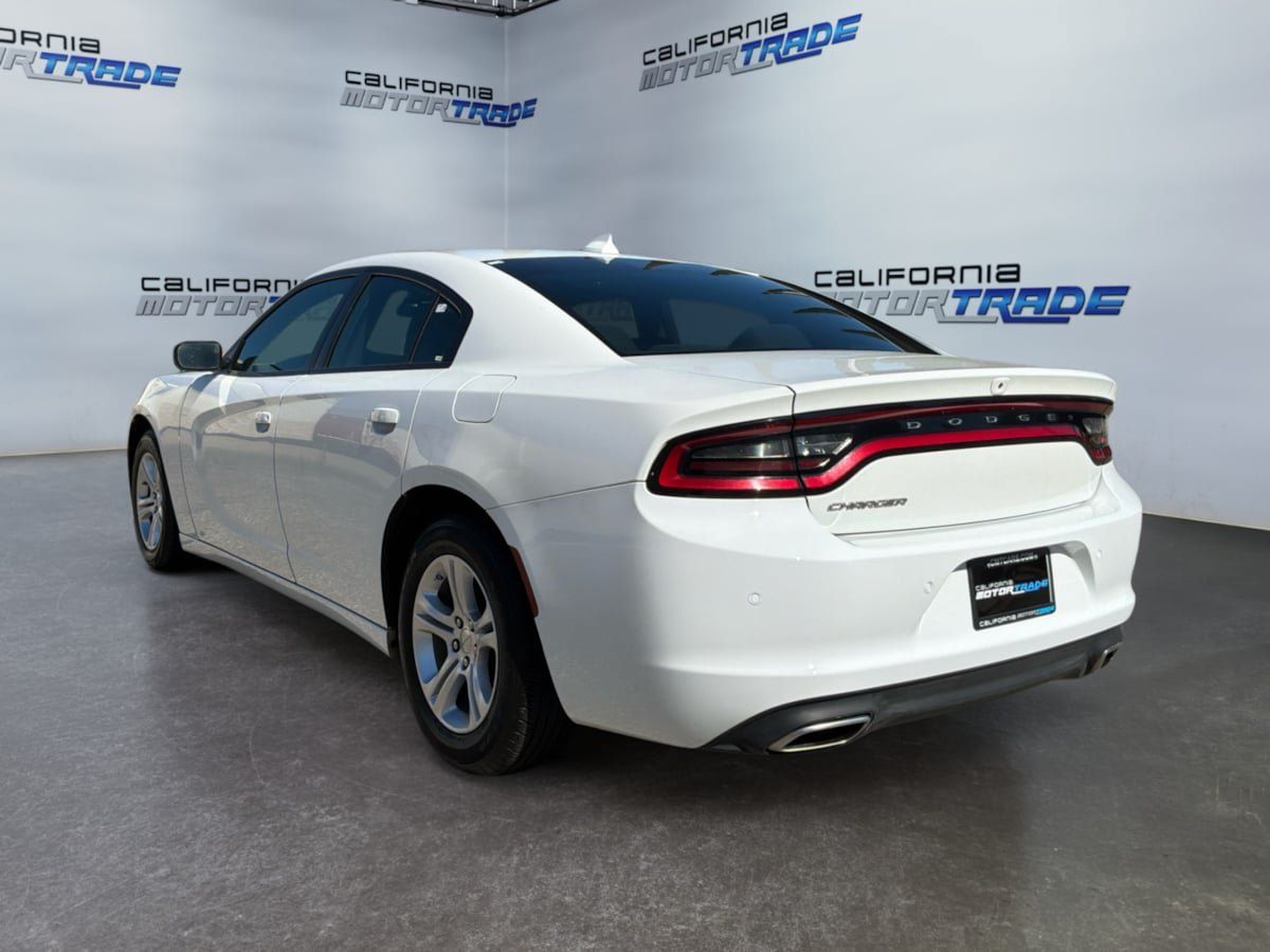 Used 2023 Dodge Charger SXT RWD image 7