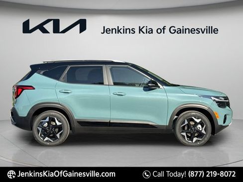 New 2026 Kia Seltos S FWD image 2
