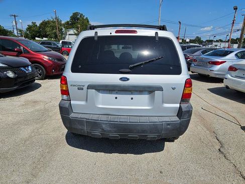 Used 2005 Ford Escape XLT FWD image 4